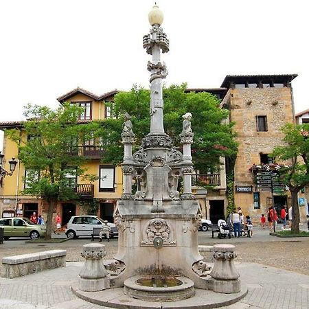 Pension Vega De Pas Comillas Exteriör bild