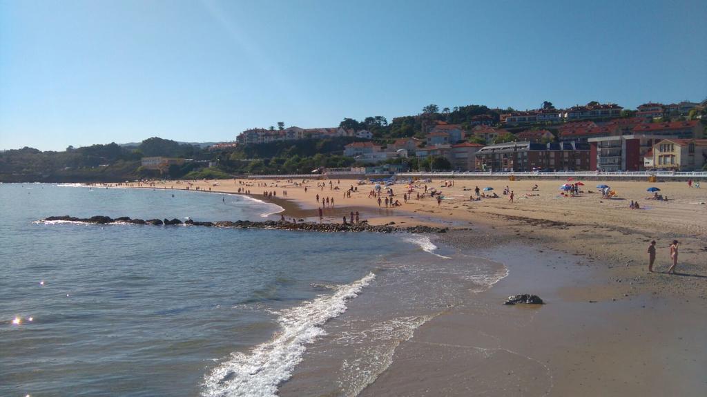 Pension Vega De Pas Comillas Exteriör bild
